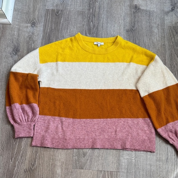 Striped Gladwell Balloon-Sleeve Pullover Sweater - Picture 6 of 7
